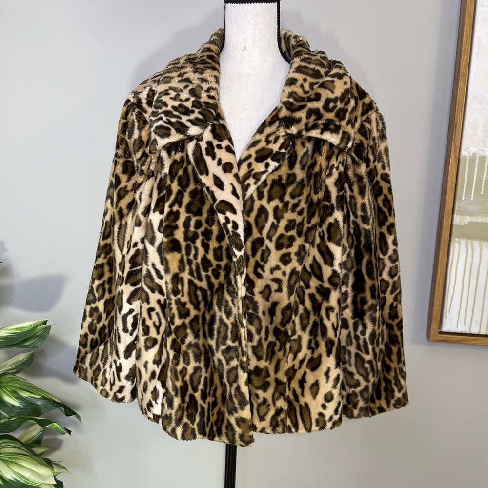 Lane Bryant Faux Fur Cropped Swing Coat Size 24